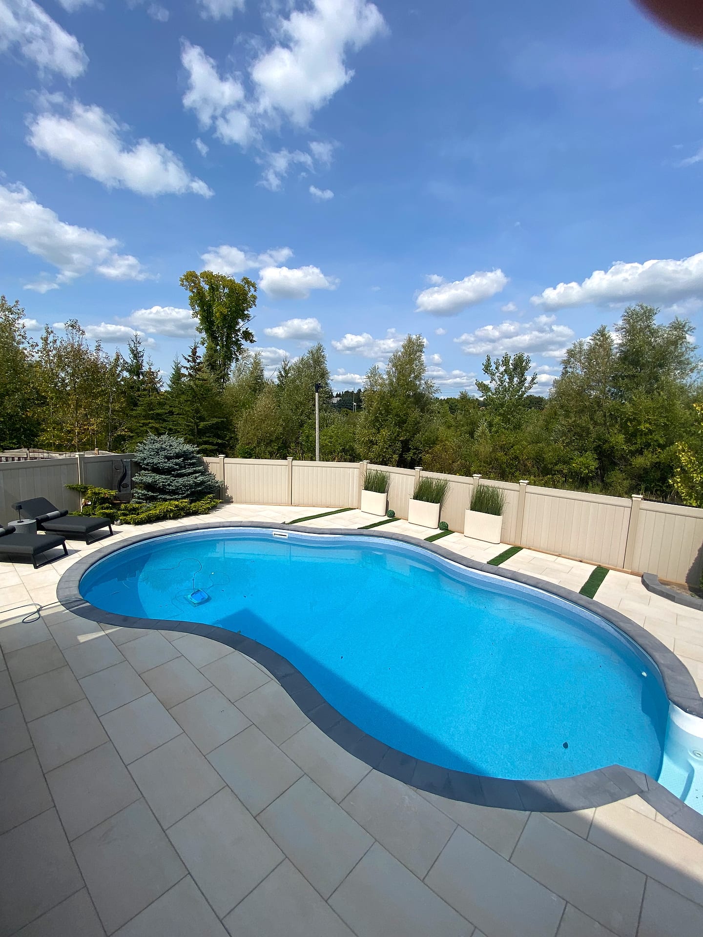 Pools & Water Features
